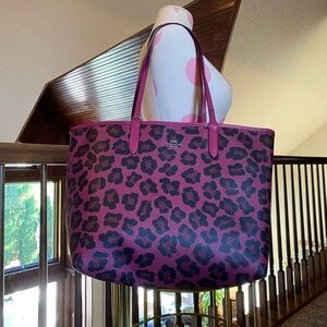 Ultra Rare Leapord Print Coach Tote